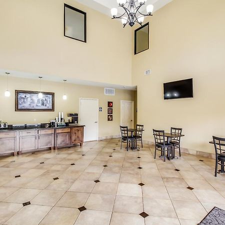 Americas Best Value Inn & Suites Tomball Esterno foto