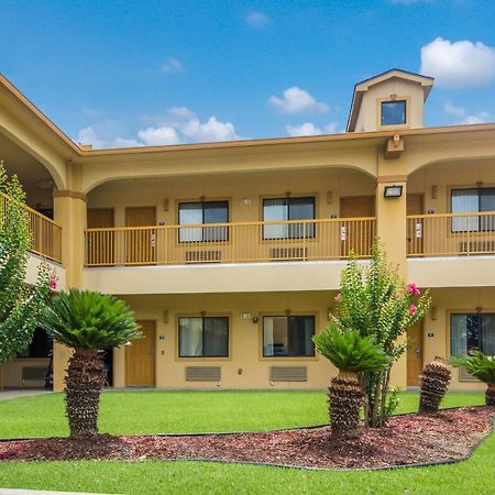 Americas Best Value Inn & Suites Tomball Esterno foto
