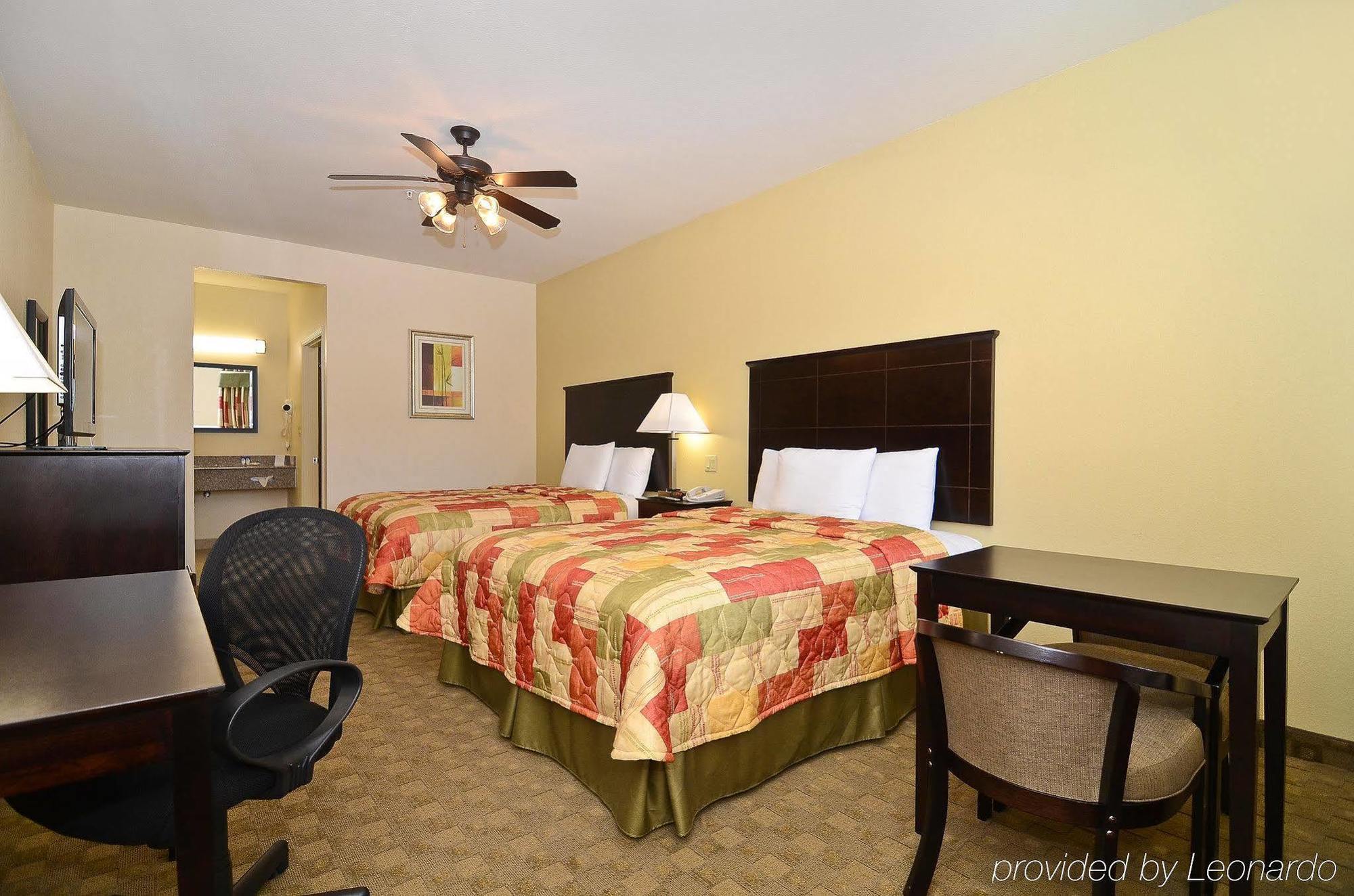 Americas Best Value Inn & Suites Tomball Camera foto